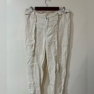 Banana Republic cream ankle pant